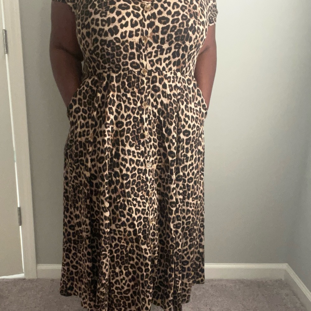 TORRID short sleeve leopard print dress